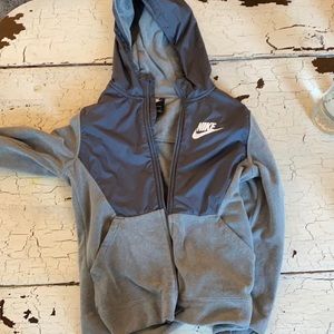 nike puffer jacket